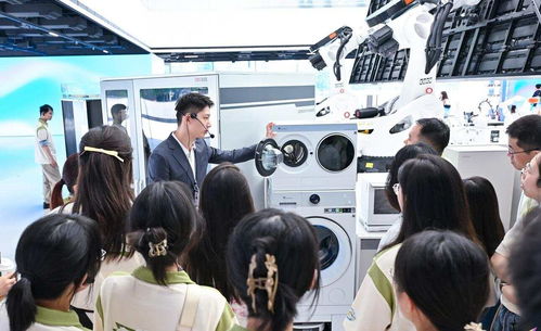 廣東引才再發力 百余碩博學子走進大灣區觸摸產業脈搏